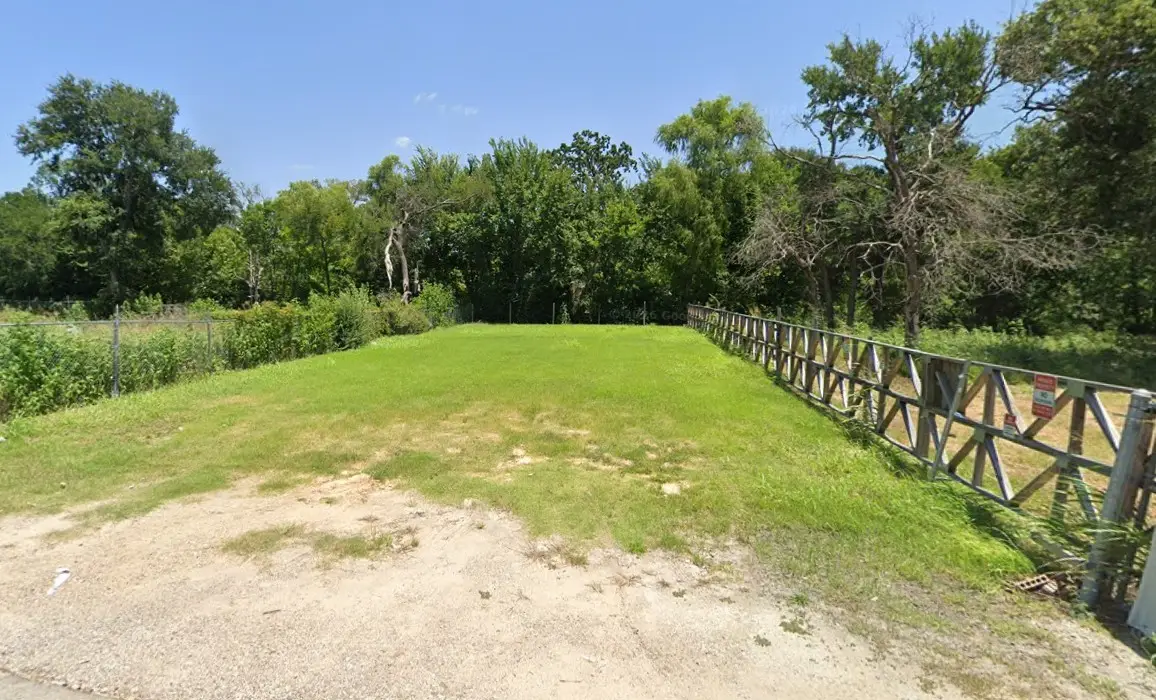2910 Nan Jones Avenue, Balch Springs, TX 75180 - #1