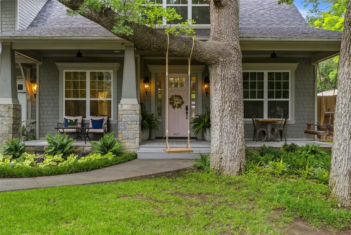 907 Cherry Street, Graham, TX 76450 - #1