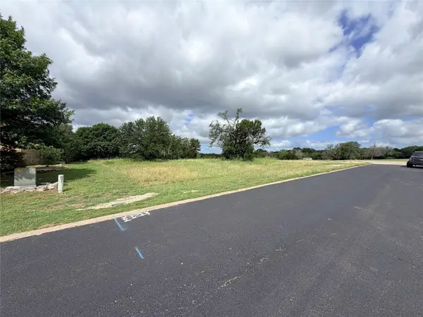 8202 Carnegie Street, Cleburne, TX 76033