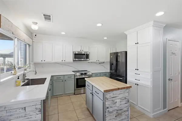 14037 Fontana Road, Fort Worth, TX 76262