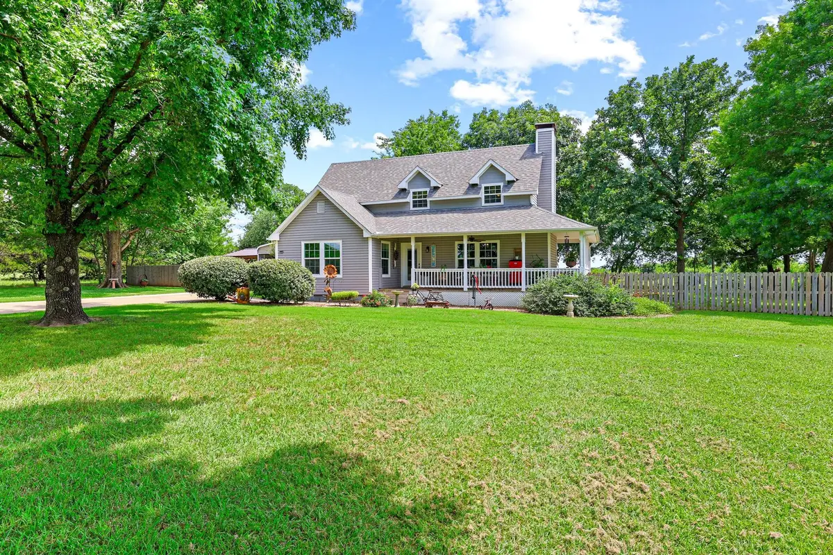 2 Mountain Climb Road, Sherman, TX 75092 - #1