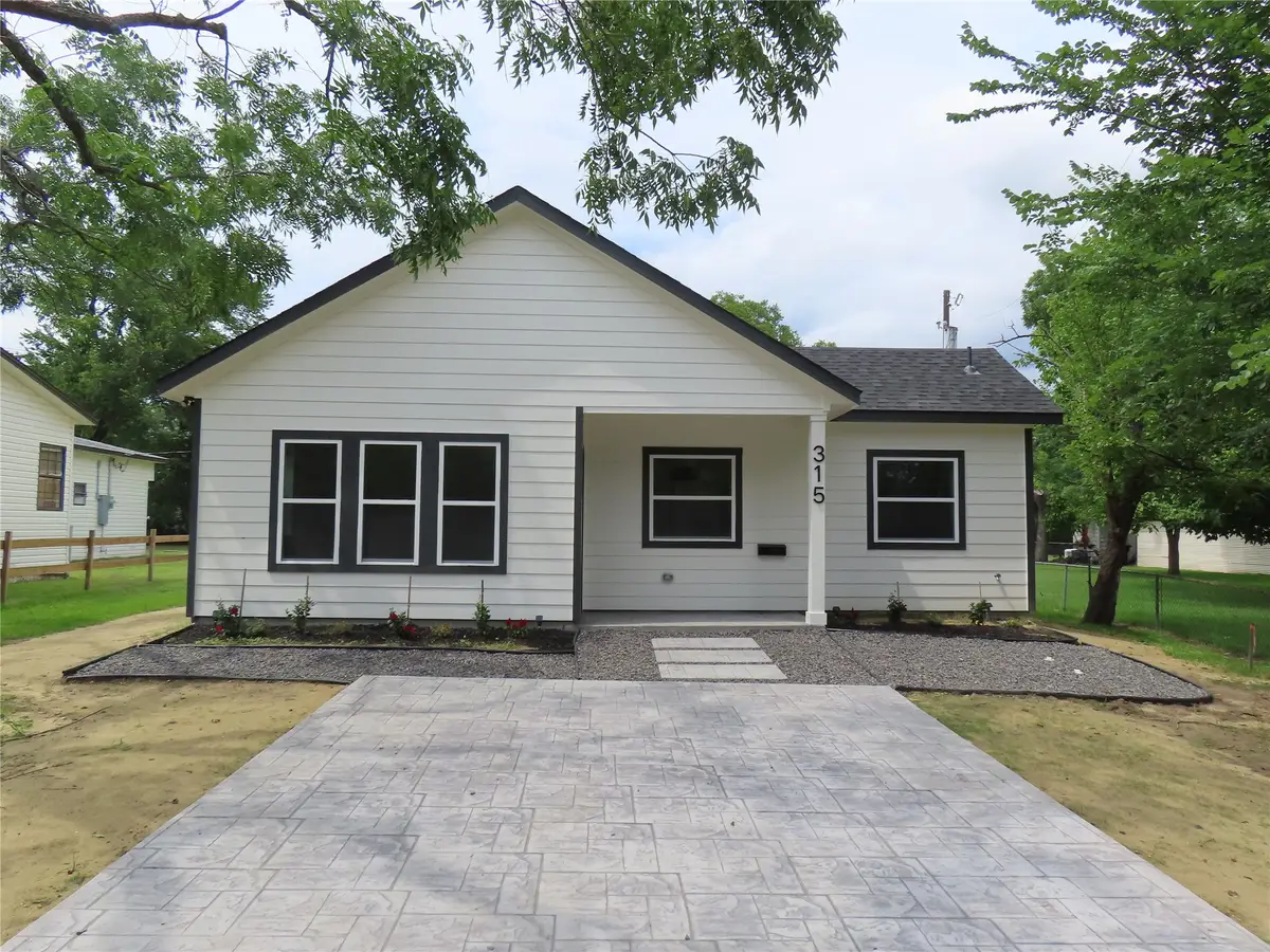 315 E Orville Street, Wills Point, TX 75169 - #1
