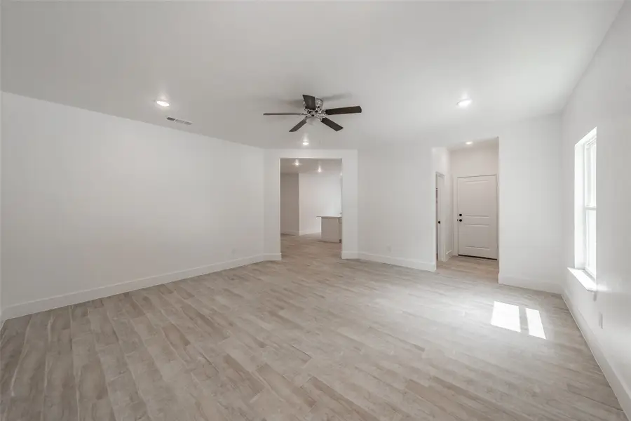 4526 Kolloch Drive, Dallas, TX 75216 - #3