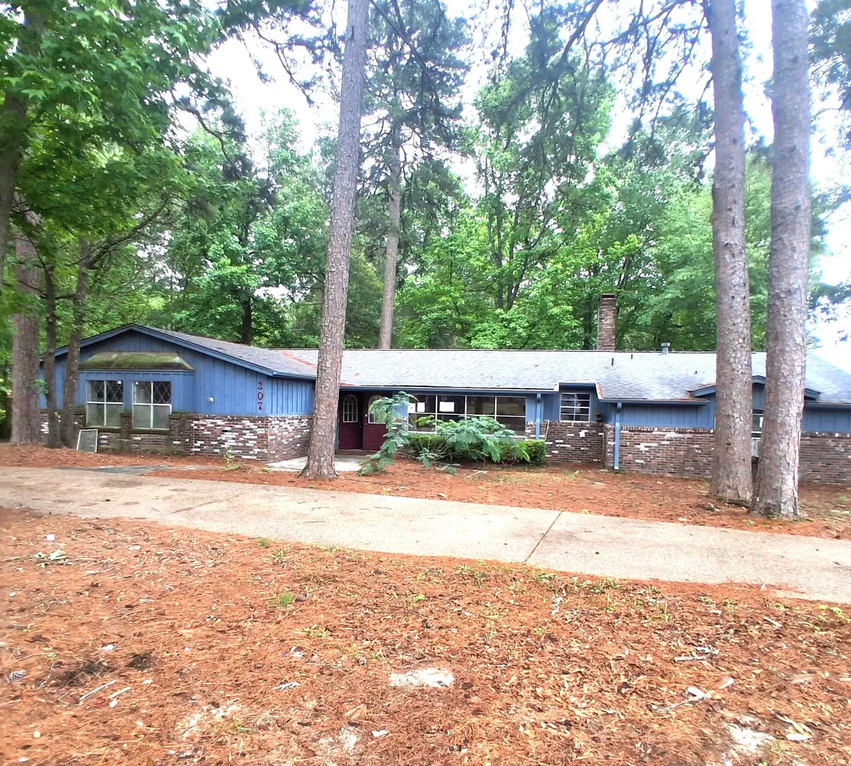 207 Wildwood Drive, Texarkana, TX 75501 - #1