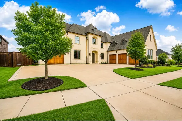 3878 Benchmark Lane, Frisco, TX 75034