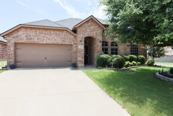 754 Peach Lane, Burleson, TX 76028