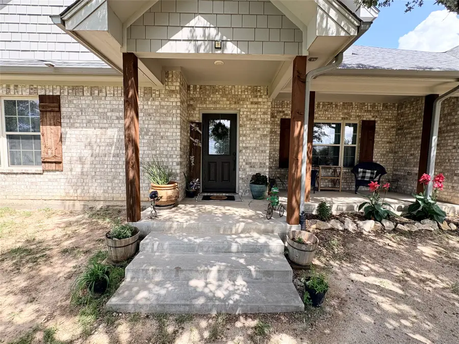 225 Robert Parker Way, Eastland, TX 76448 - #2