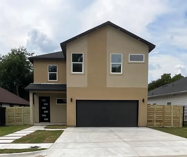 2823 Curvilinear Court, Dallas, TX 75227