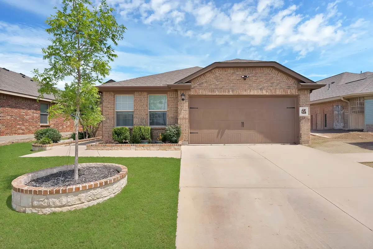 228 Foxhunter Street, Fort Worth, TX 76131 - #1