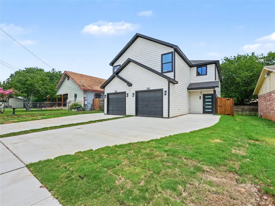 1163 Blalock Avenue, Fort Worth, TX 76115 - #3