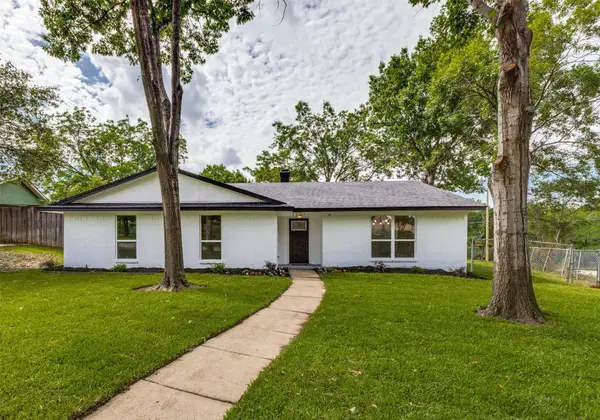 1701 Woodlawn Parkway, Mesquite, TX 75149