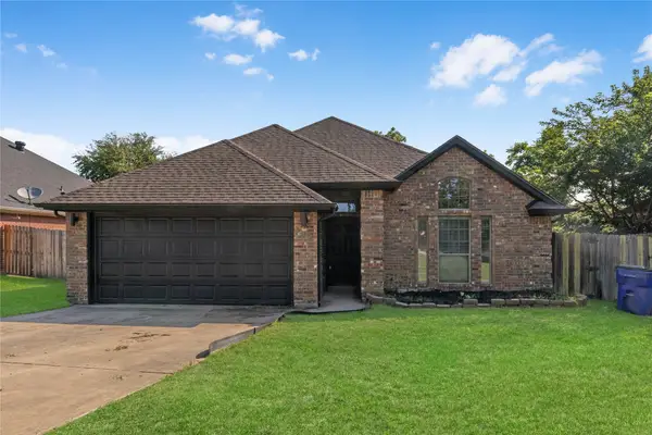 509 Mansfield Cardinal Road, Kennedale, TX 76060