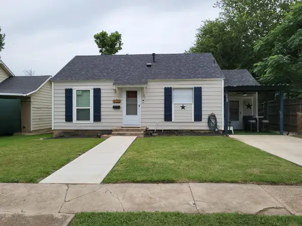 4133 Alamo Avenue, Fort Worth, TX 76107