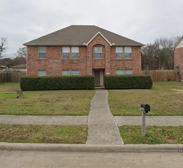 726 Cedarwood Drive, Cedar Hill, TX 75104