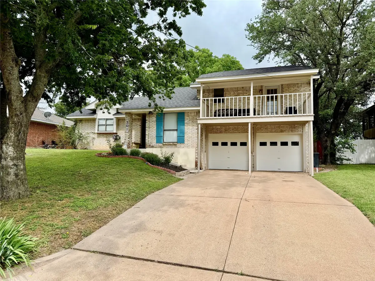 201 Oakridge Drive, Weatherford, TX 76086 - #1