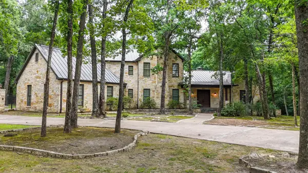 3025 Stonegate Boulevard, Tyler, TX 75703