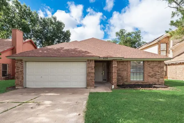 606 Oakland Hills Drive, Arlington, TX 76018