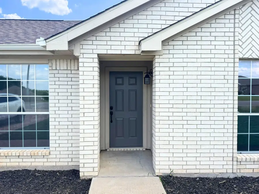 3000 Meandering Way, Granbury, TX 76049 - #3