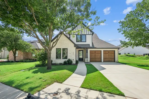 204 Pecan Street, Roanoke, TX 76262