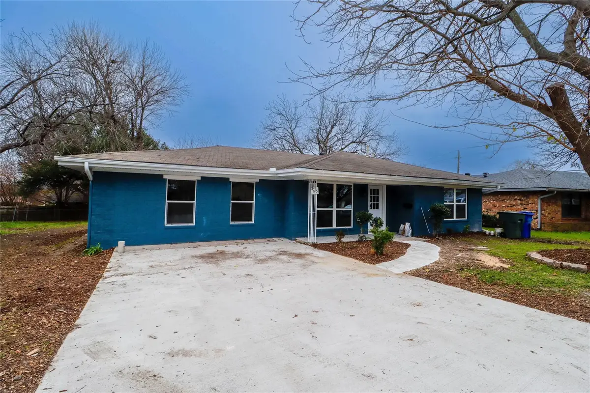745 Holiday Drive, Sherman, TX 75090 - #1