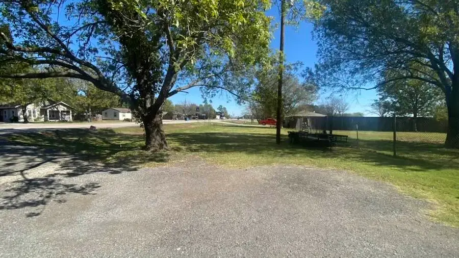 202 E Cook Street, Josephine, TX 75189 - #2