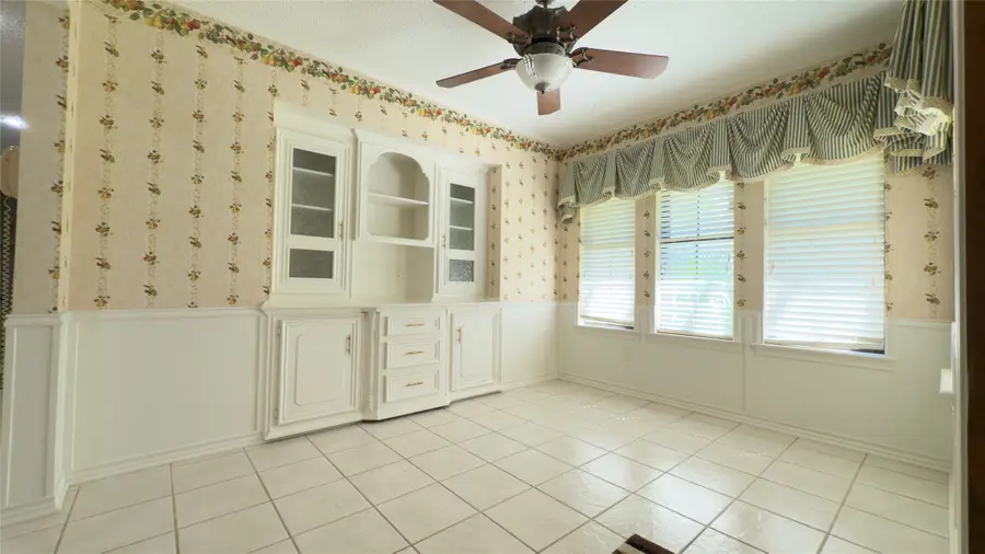 402 Sequoia Drive, Garland, TX 75041 - #3