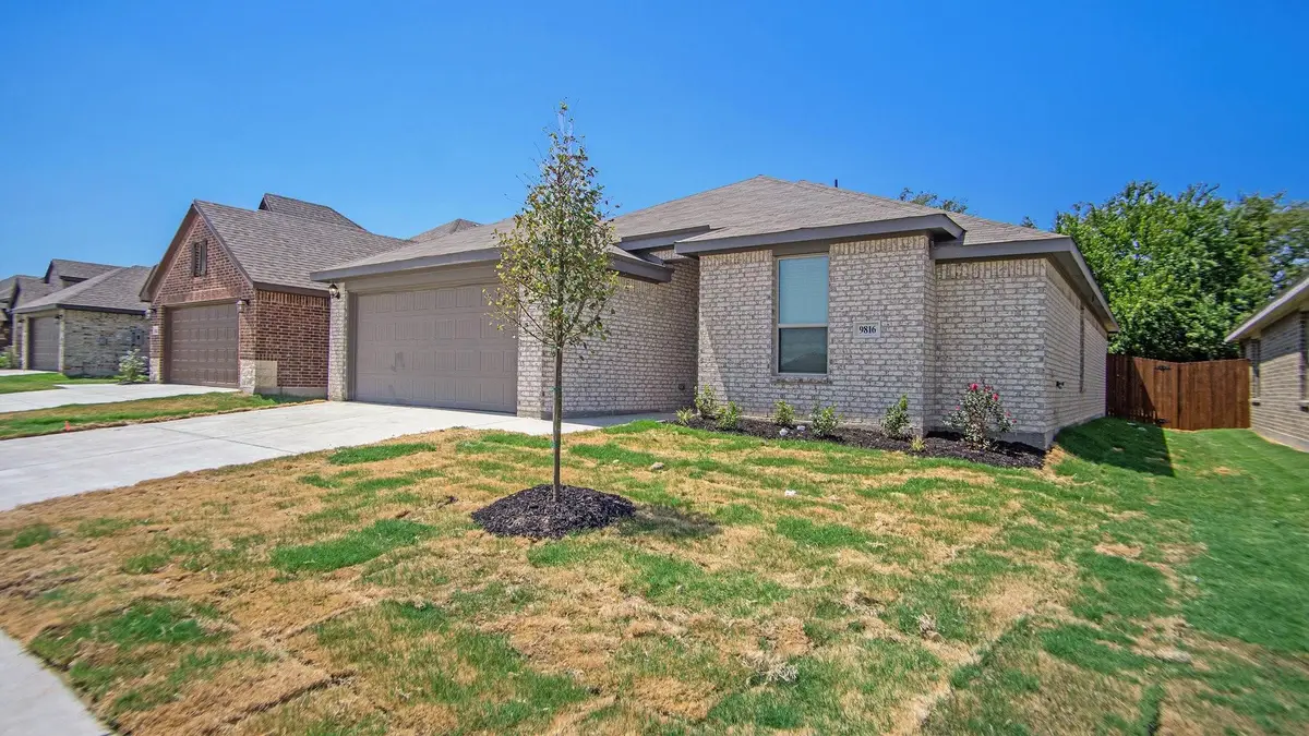 9816 Mescalbean Boulevard, Fort Worth, TX 76036 - #1