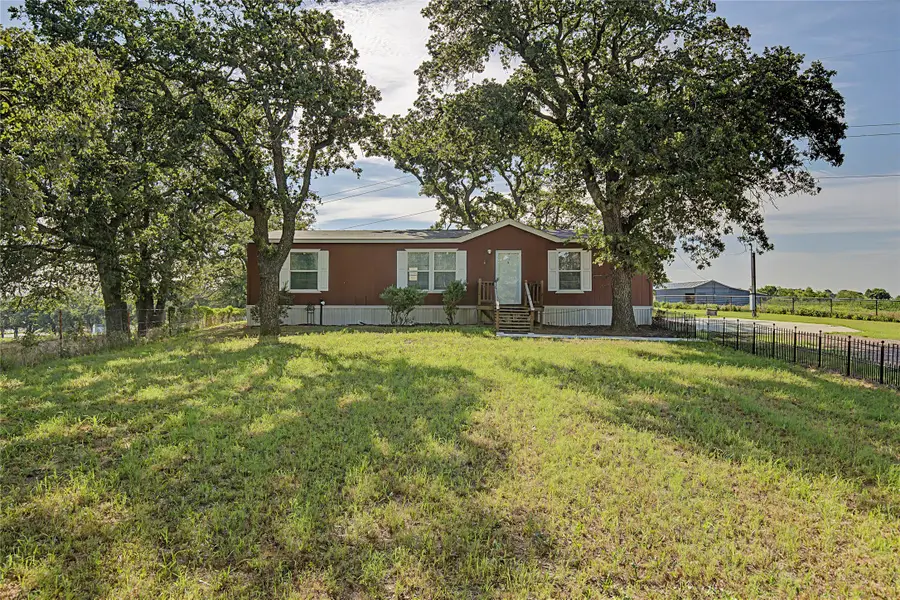 177 New Highland Road, Springtown, TX 76082 - #3