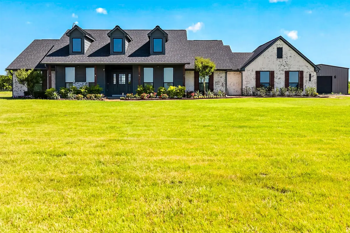 1019 Vaughan Lane, Tioga, TX 76271 - #1