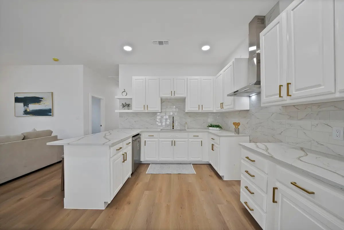 1130 E Hattie Street, Fort Worth, TX 76104 - #1