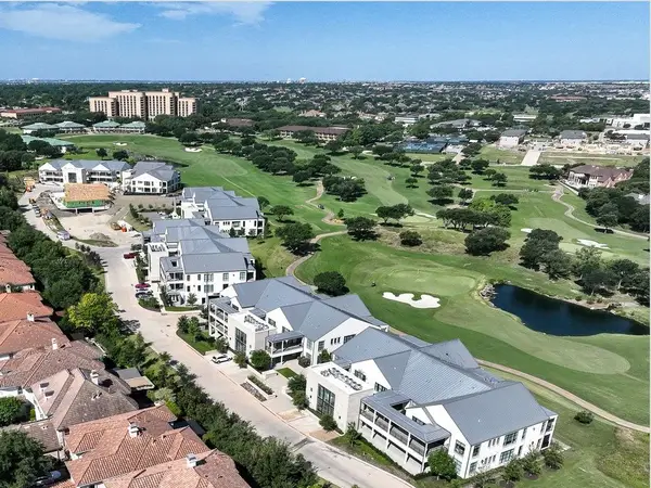 340 N O Connor Ridge Boulevard #11, Irving, TX 75038
