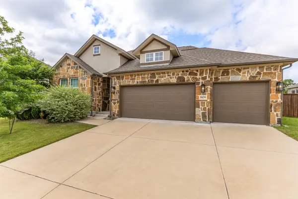 5839 Heatherwood Drive, Sachse, TX 75048