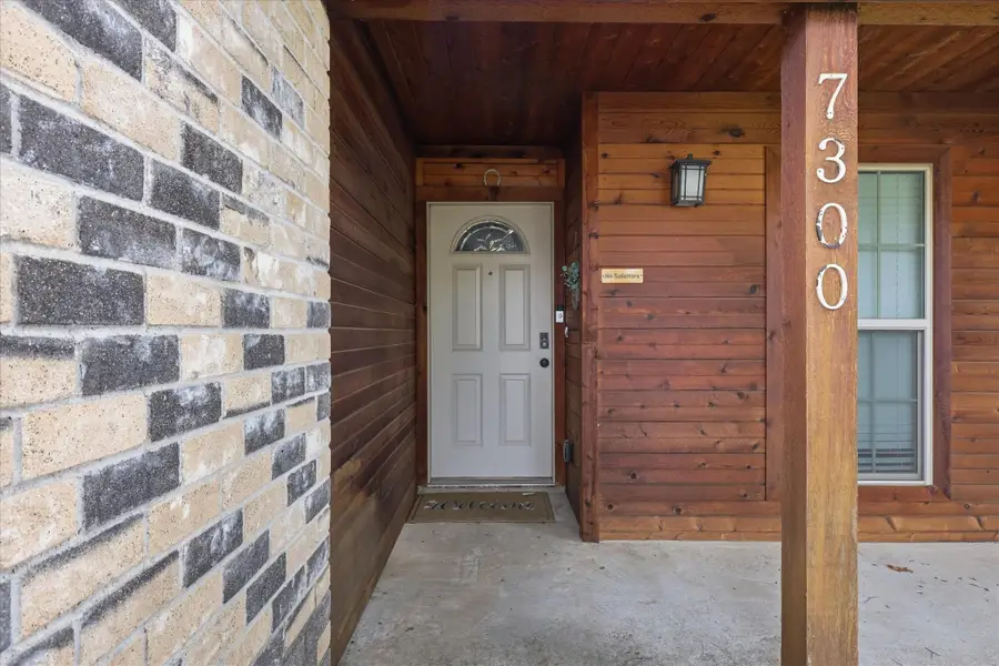 7300 Kary Lynn Drive E, Watauga, TX 76148 - #3