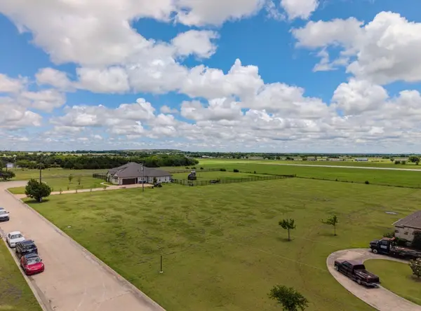 1538 Raintree Drive, Lancaster, TX 75146
