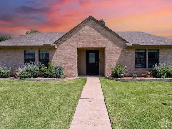 8209 Woodside Road, Rowlett, TX 75088 - #2