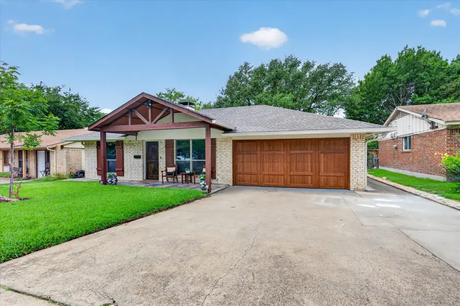 527 Falling Leaves Drive, Duncanville, TX 75116 - #3