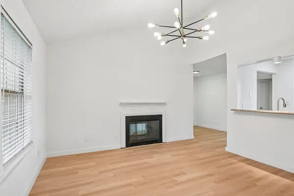 5300 Keller Springs Road #2055, Dallas, TX 75248