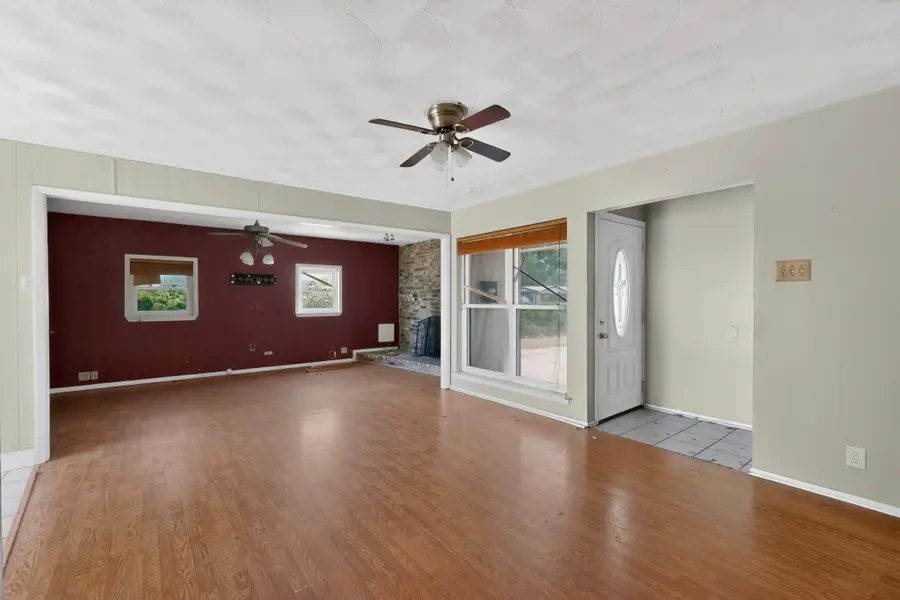 1802 Fairfax Lane, Carrollton, TX 75006 - #2