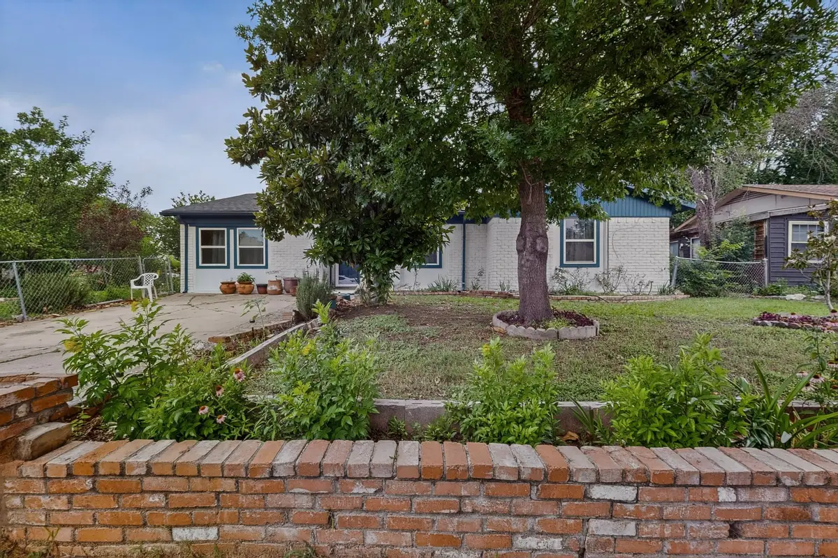 12207 Queen Drive, Balch Springs, TX 75180 - #1