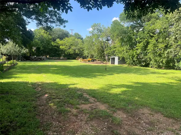 8337 Odell Street, North Richland Hills, TX 76182