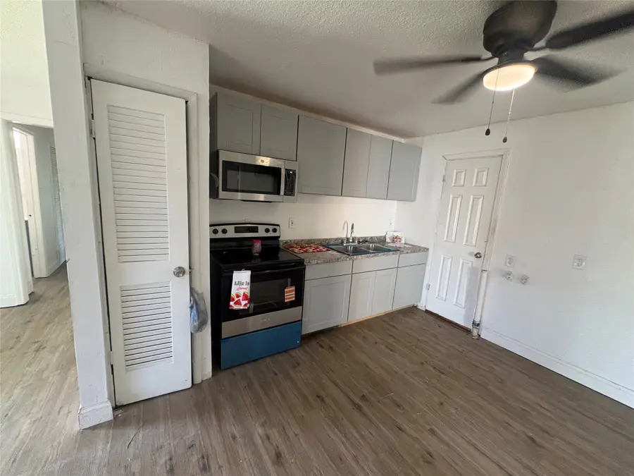 5586 Pinson Street, Fort Worth, TX 76119 - #3