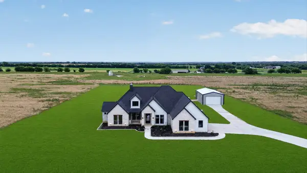 12262 Fm 1384, Justin, TX 76247