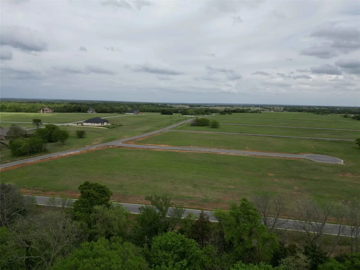 30 Salem Glen, Gordonville, TX 76245 - #1