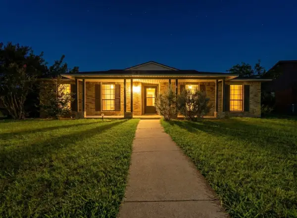 2213 Proctor Drive, Carrollton, TX 75007