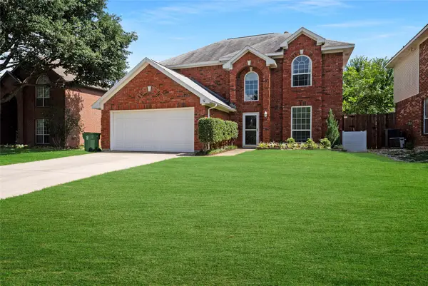 1803 Hunters Ridge Drive, Grapevine, TX 76051