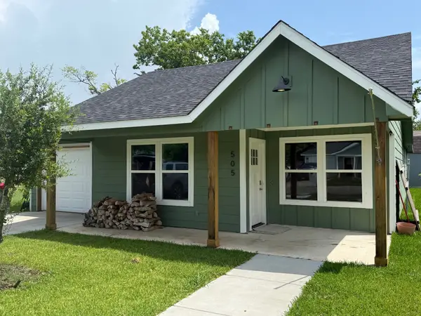 505 Thomas Street, Terrell, TX 75160