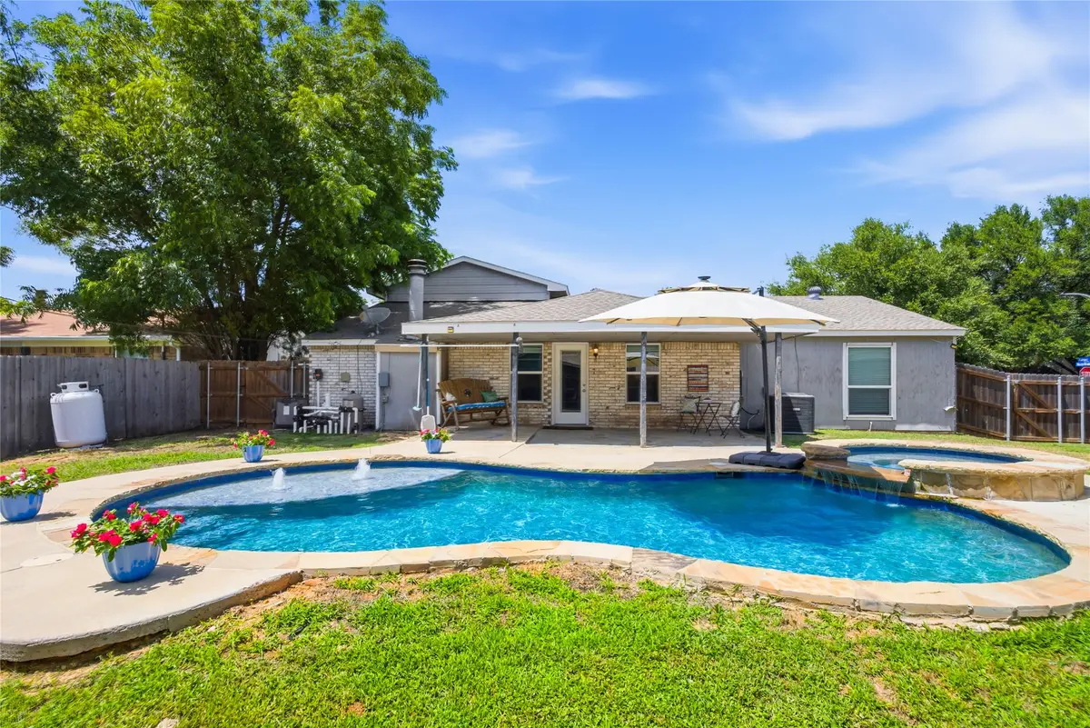 4100 Coronet Lane, Arlington, TX 76017 - #1