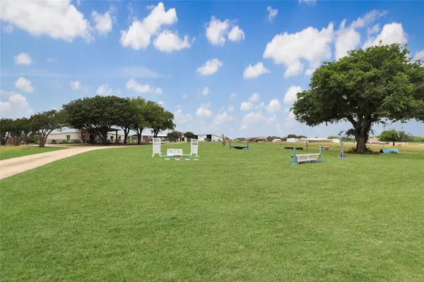 2408 Strader Road, Dish, TX 76247