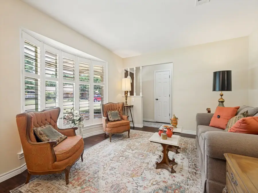 508 Murl Drive, Irving, TX 75062 - #3