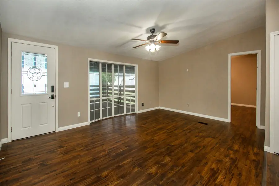 709 Miss Ellie Cir, Wylie, TX 75098 - #3